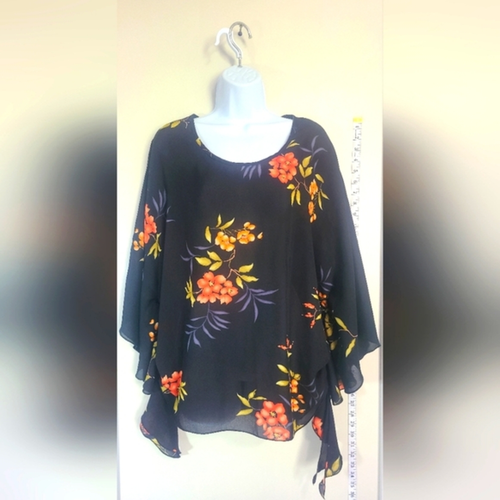 Gorgeous Black Floral Black Chiffon Top- Perfect For Summer Cruise‎